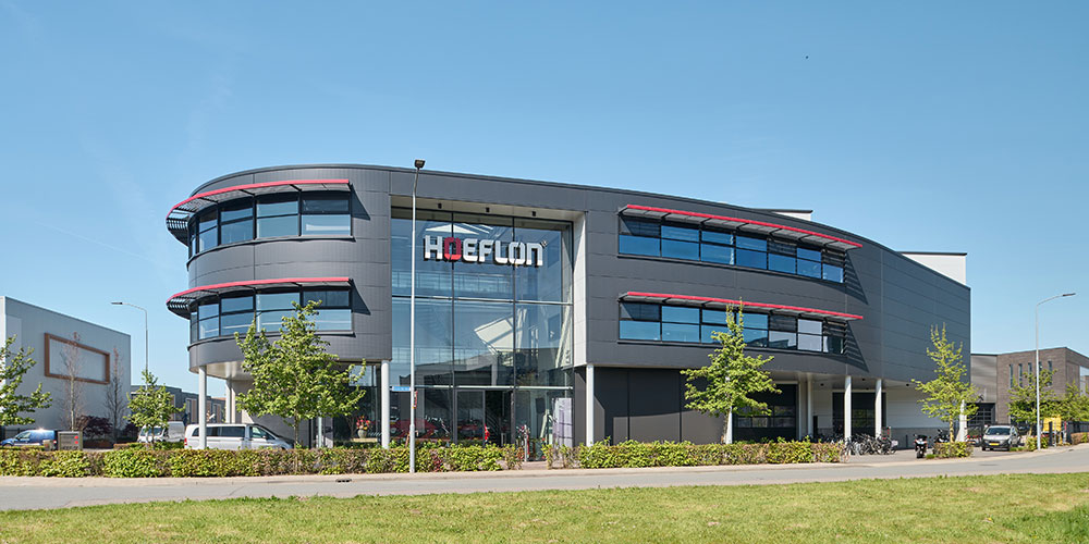 Hoeflon